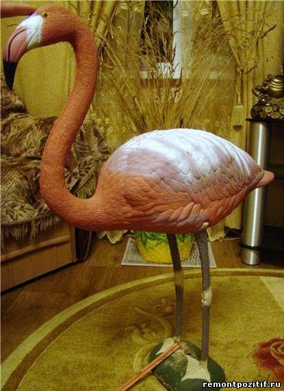 фламинго из монтажной пены